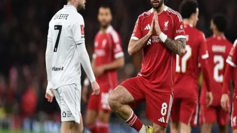 中国冰壶混双在亚冬会连夺两金创佳绩